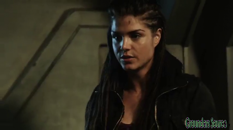 The 100 Gag Reel Captures Season Two DVD Extras-553
