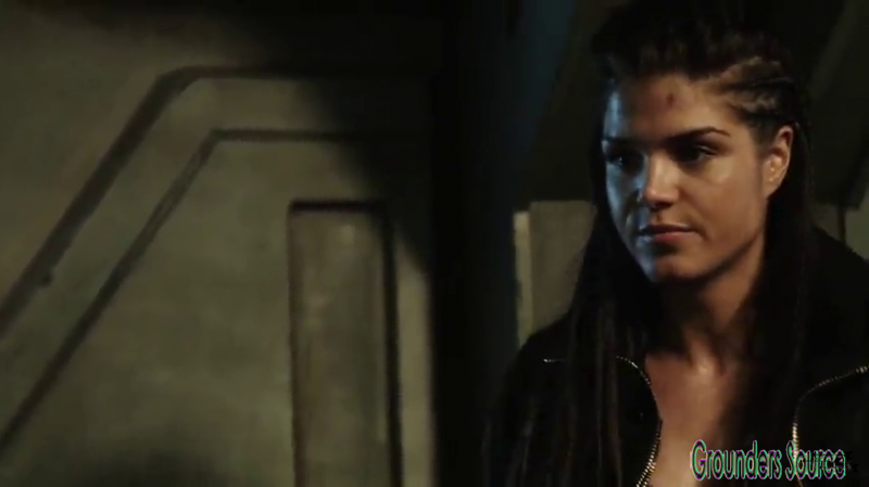 The 100 Gag Reel Captures Season Two DVD Extras-550

