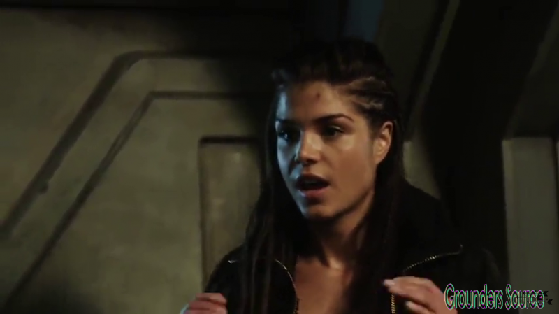 The 100 Gag Reel Captures Season Two DVD Extras-547

