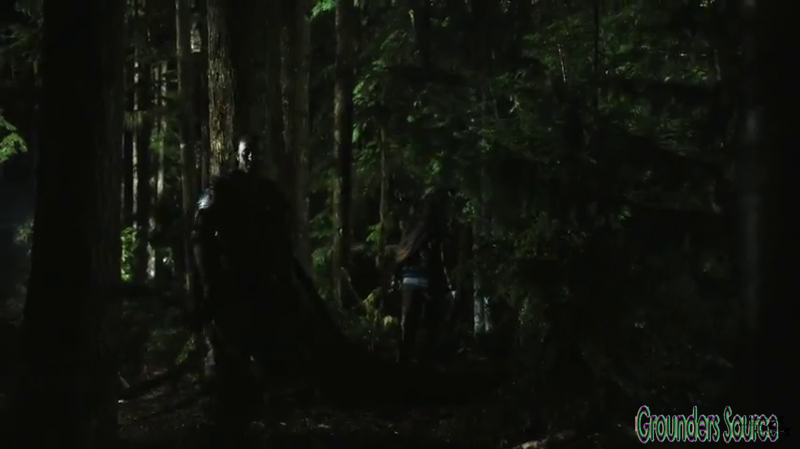 The 100 Gag Reel Captures Season Two DVD Extras-542
