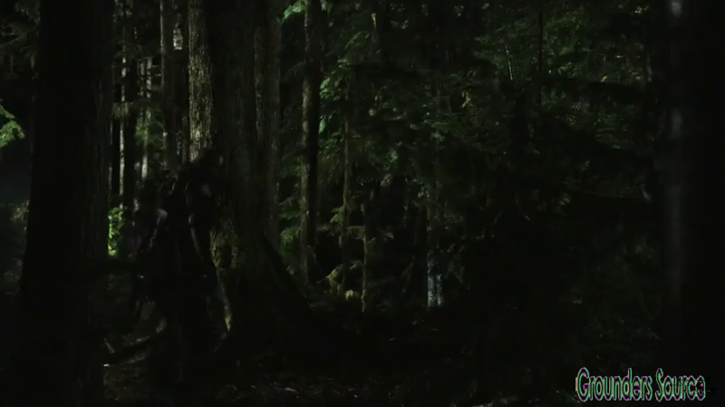 The 100 Gag Reel Captures Season Two DVD Extras-525
