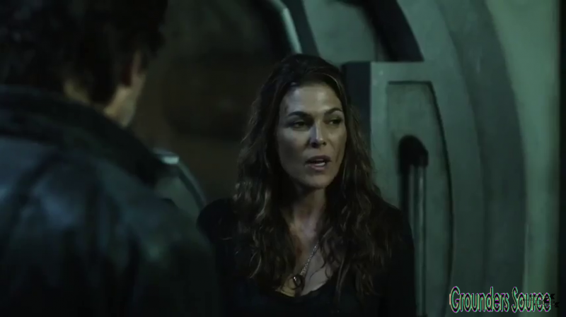 The 100 Gag Reel Captures Season Two DVD Extras-503
