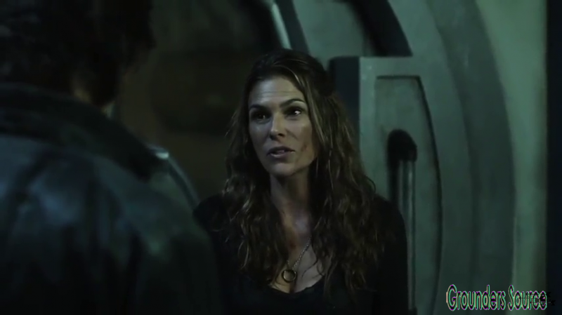The 100 Gag Reel Captures Season Two DVD Extras-499
