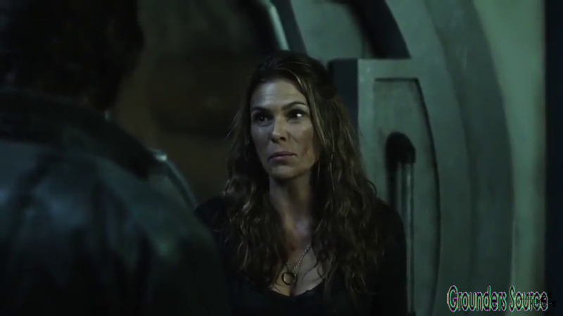 The 100 Gag Reel Captures Season Two DVD Extras-497
