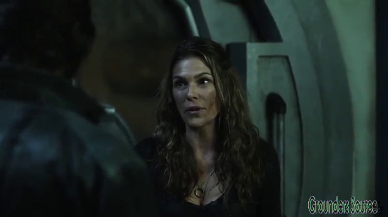 The 100 Gag Reel Captures Season Two DVD Extras-496
