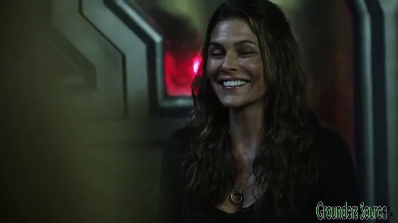 The 100 Gag Reel Captures Season Two DVD Extras-488
