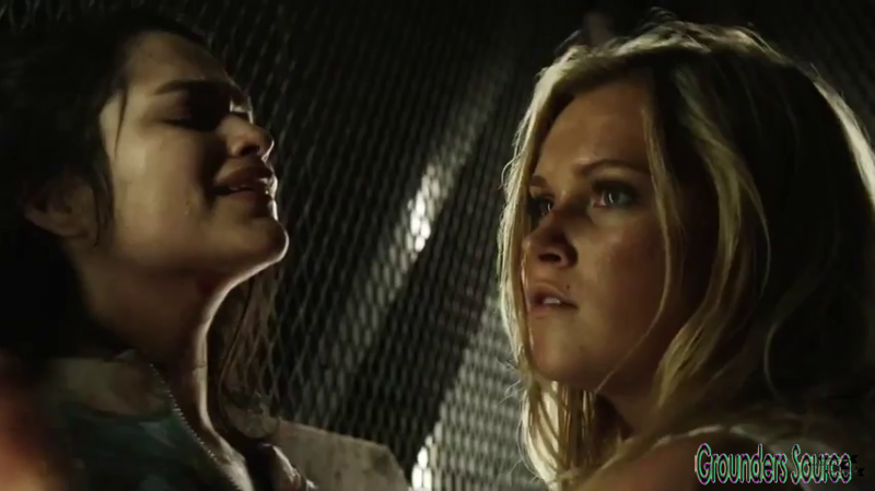 The 100 Gag Reel Captures Season Two DVD Extras-480
