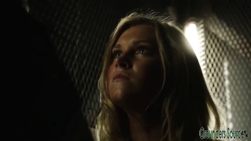 The 100 Gag Reel Captures Season Two DVD Extras-474
