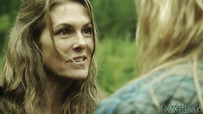The 100 Gag Reel Captures Season Two DVD Extras-449
