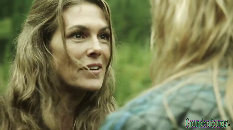 The 100 Gag Reel Captures Season Two DVD Extras-448
