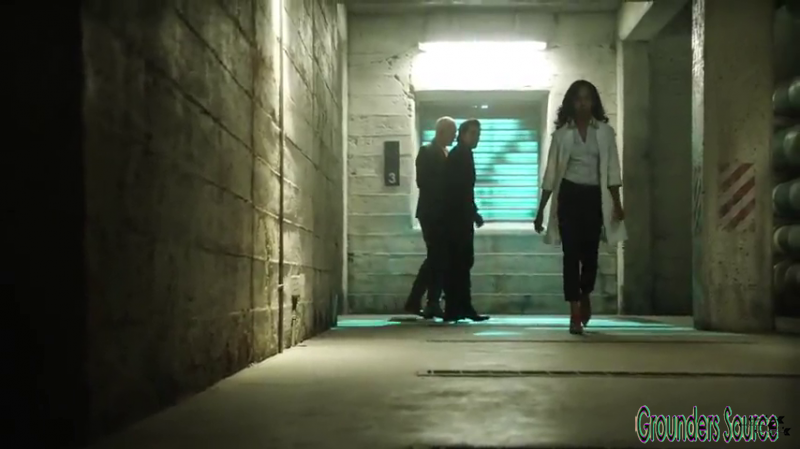 The 100 Gag Reel Captures Season Two DVD Extras-444
