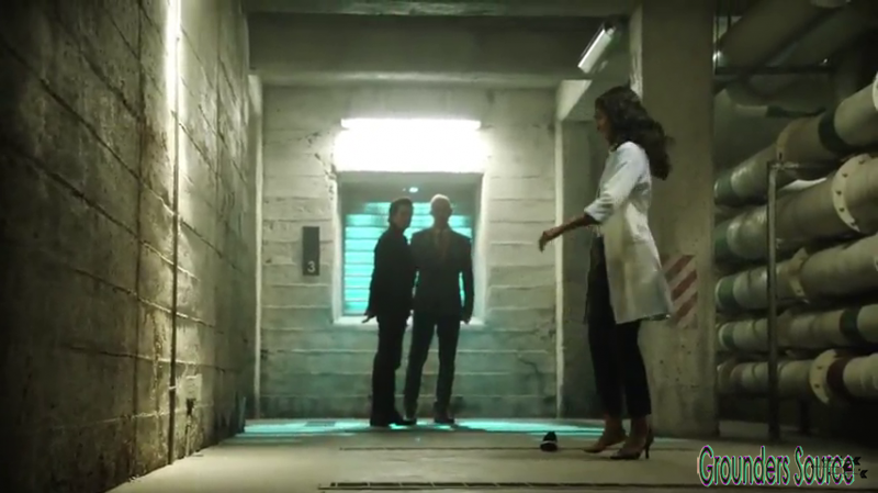 The 100 Gag Reel Captures Season Two DVD Extras-437
