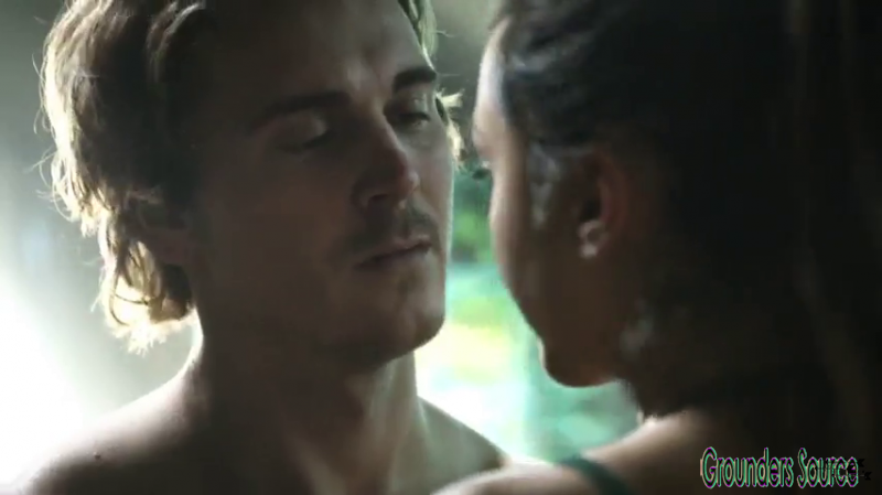The 100 Gag Reel Captures Season Two DVD Extras-414
