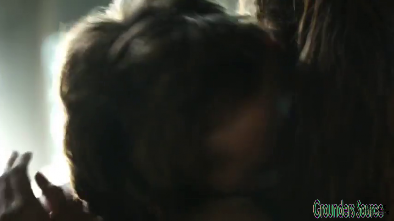 The 100 Gag Reel Captures Season Two DVD Extras-398
