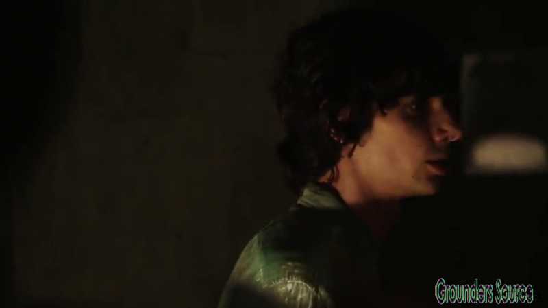 The 100 Gag Reel Captures Season Two DVD Extras-336
