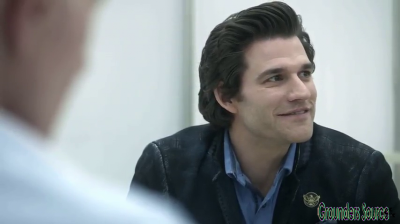 The 100 Gag Reel Captures Season Two DVD Extras-323
