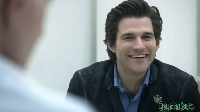 The 100 Gag Reel Captures Season Two DVD Extras-320

