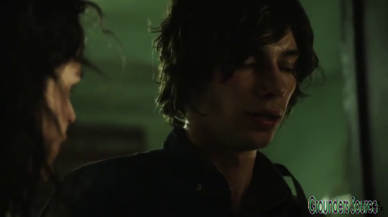 The 100 Gag Reel Captures Season Two DVD Extras-304
