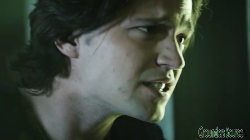 The 100 Gag Reel Captures Season Two DVD Extras-292
