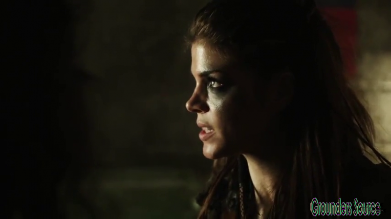 The 100 Gag Reel Captures Season Two DVD Extras-286
