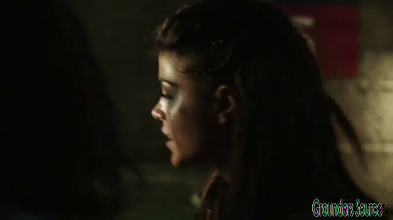 The 100 Gag Reel Captures Season Two DVD Extras-280
