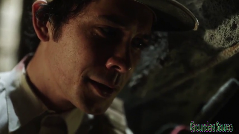 The 100 Gag Reel Captures Season Two DVD Extras-250
