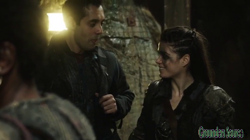 The 100 Gag Reel Captures Season Two DVD Extras-241

