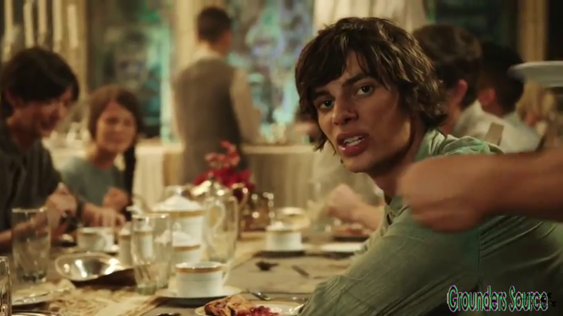 The 100 Gag Reel Captures Season Two DVD Extras-193
