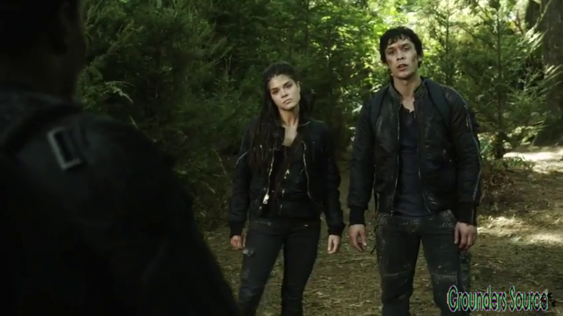 The 100 Gag Reel Captures Season Two DVD Extras-182
