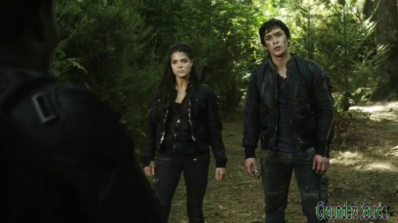 The 100 Gag Reel Captures Season Two DVD Extras-181
