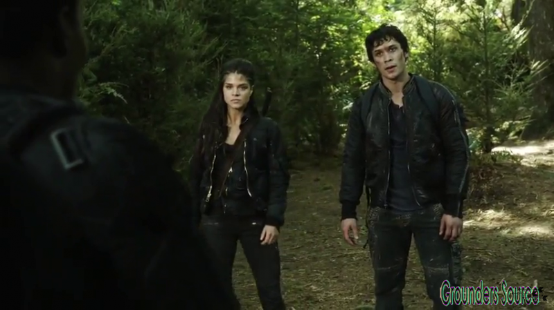 The 100 Gag Reel Captures Season Two DVD Extras-180
