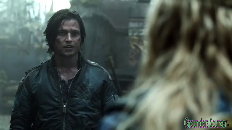 The 100 Gag Reel Captures Season Two DVD Extras-171
