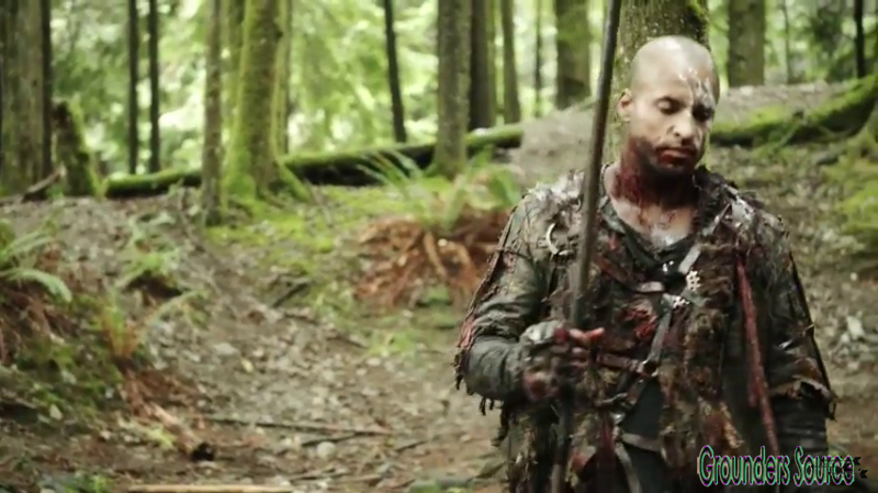 The 100 Gag Reel Captures Season Two DVD Extras-149
