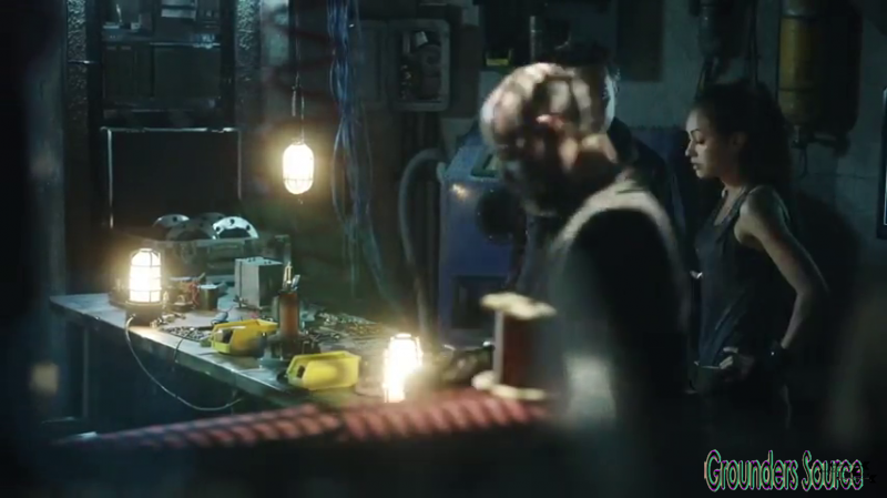 The 100 Gag Reel Captures Season Two DVD Extras-142
