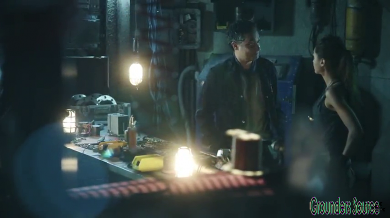 The 100 Gag Reel Captures Season Two DVD Extras-132
