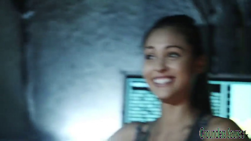 The 100 Gag Reel Captures Season Two DVD Extras-129
