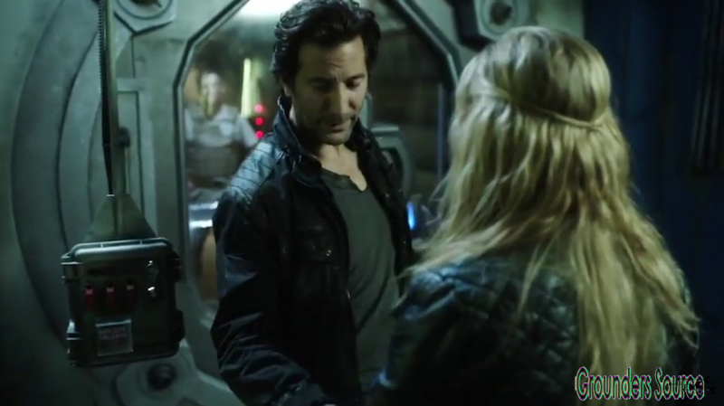 The 100 Gag Reel Captures Season Two DVD Extras-35
