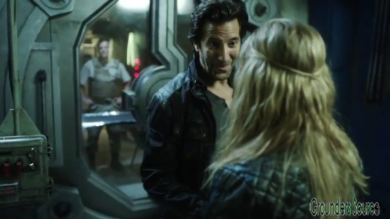The 100 Gag Reel Captures Season Two DVD Extras-33
