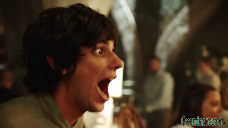 The 100 Gag Reel Captures Season Two DVD Extras-16
