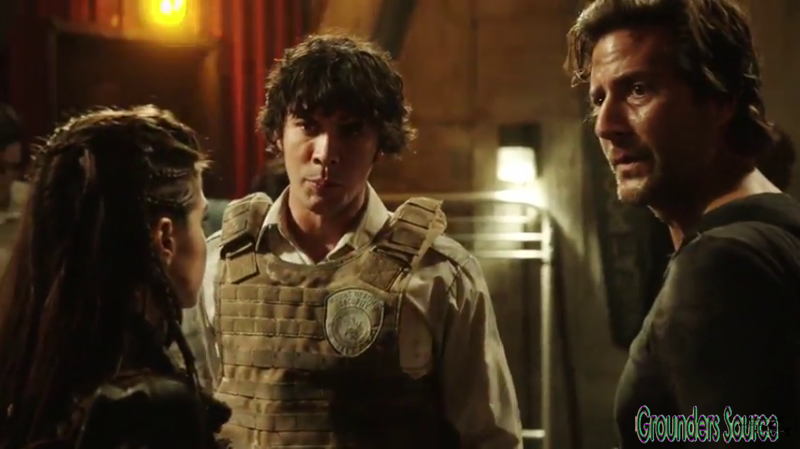 The 100 Gag Reel Captures Season Two DVD Extras-2
