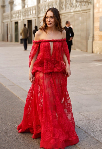 Keywords: Alycia Debn