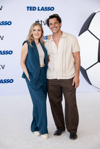 Keywords: The 100 Ted Lasso premiere
