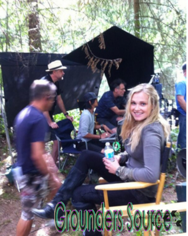 The 100 Behind the Scenes-96
