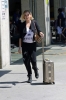 Eliza-Taylor-Arriving-in-Vancouver--02.jpg
