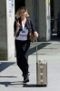 Eliza-Taylor-Arriving-in-Vancouver--14.jpg