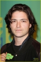 eliza-taylor-bob-morley-the-100-cw-upfronts-2014-10.JPG
