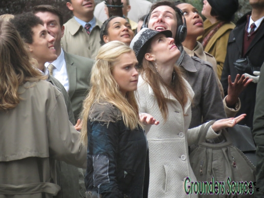 The 100 Season Three Behind the Scenes-195
