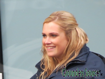 The 100 Season Three Behind the Scenes-193
