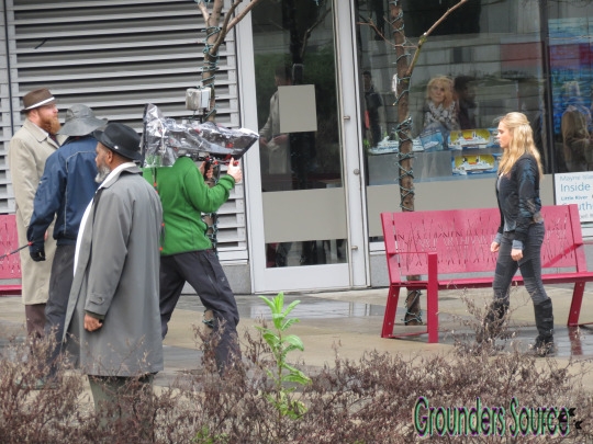The 100 Season Three Behind the Scenes-189

