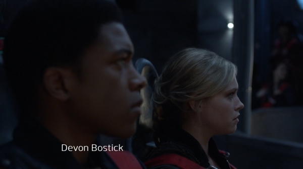 The 100 Season One Episode One Pilot Captures-2406
